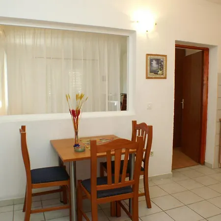 3162h Apartment Trpanj